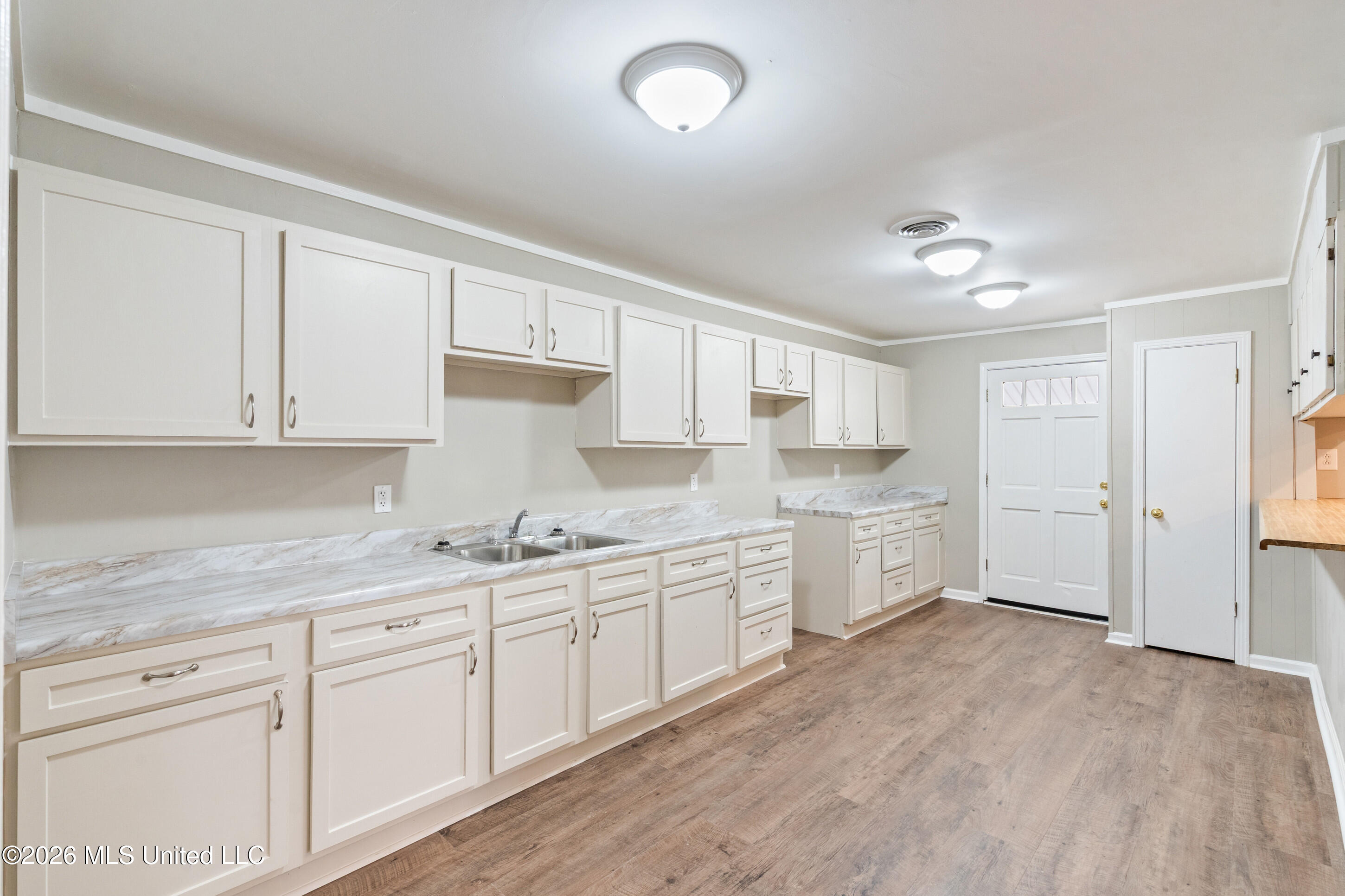 109 Church Street Senatobia, MS 38668 - Photo 10 of 36 21__dsc1407_print
