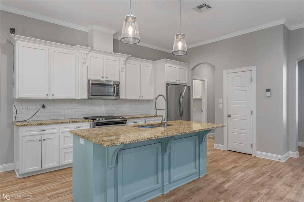 352 Wood Springs Haughton, LA 71037 - Photo 6 of 29