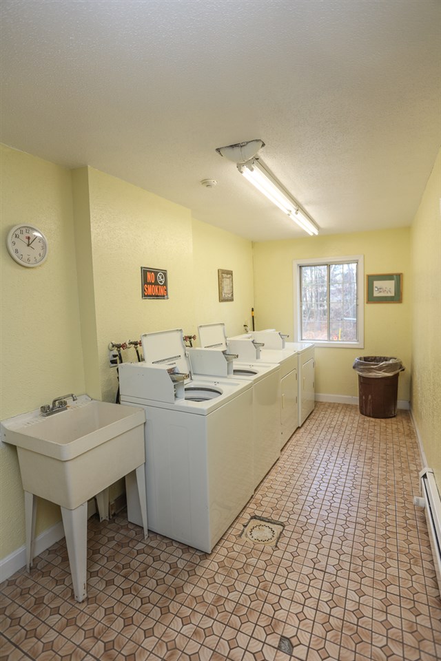 379 Huse Road, Unit 39 Manchester, NH 03103 - Photo 20 of 21