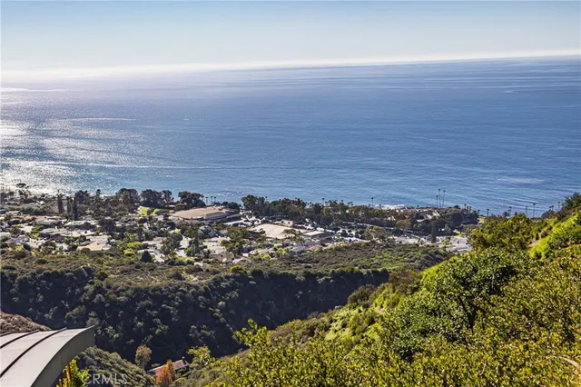 $14,000 | 797 Nyes Place, Laguna Beach, CA 92651
