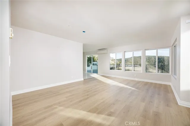 $14,000 | 797 Nyes Place, Laguna Beach, CA 92651