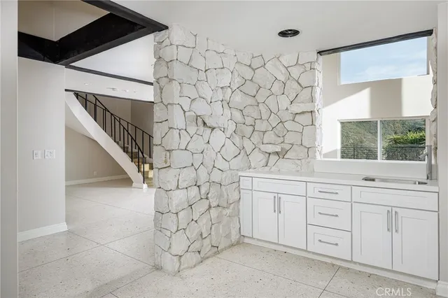 $14,000 | 797 Nyes Place, Laguna Beach, CA 92651