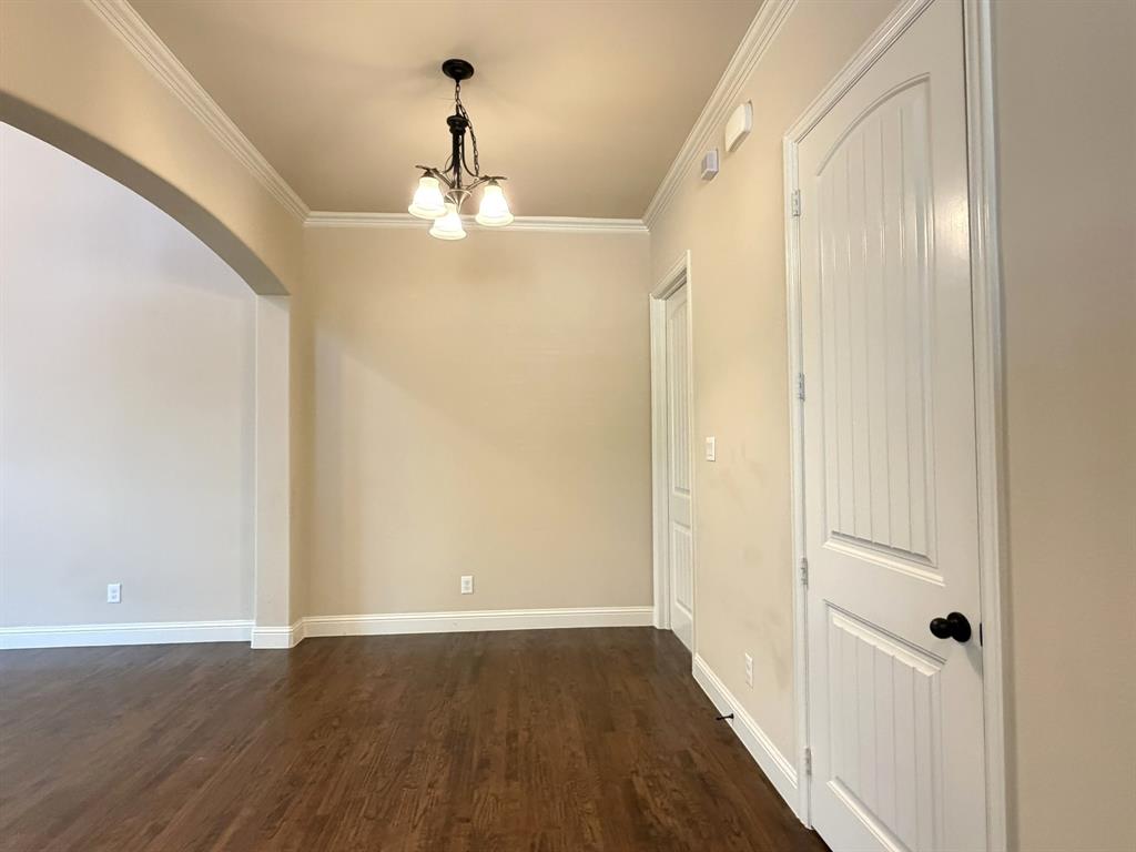 824 Rohan Drive Richardson, TX 75081 - Photo 9 of 27