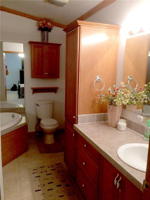 142 Moore Road Butler, PA 16001 - Photo 7 of 13