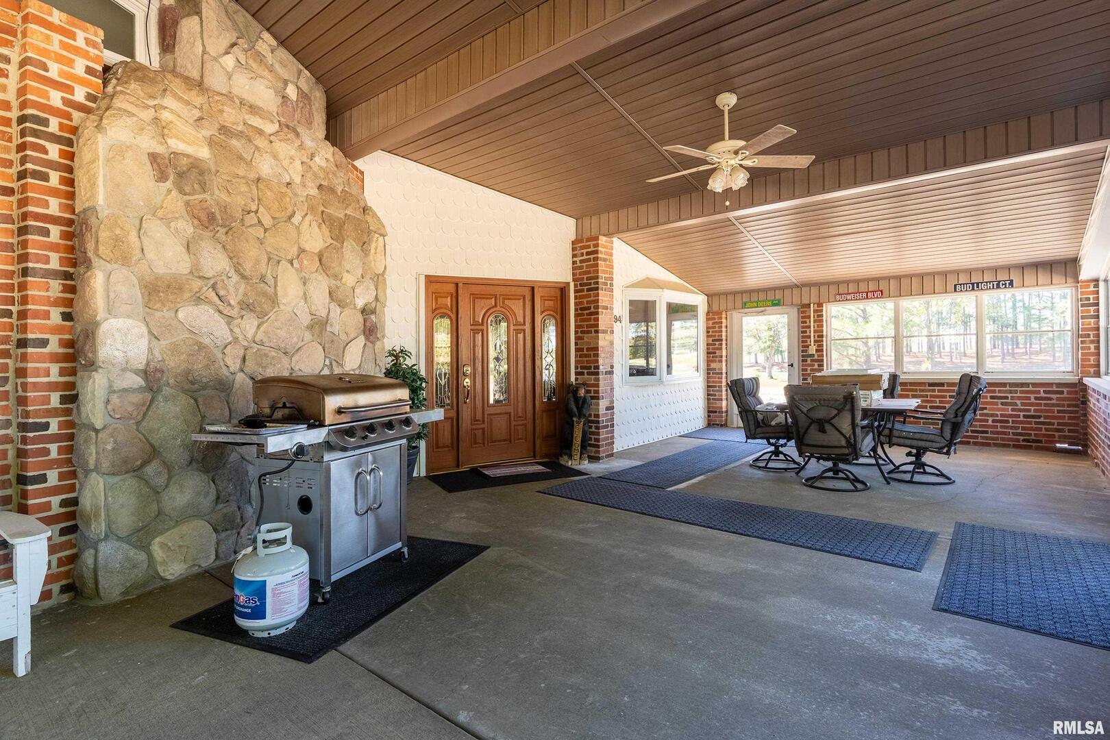 6694 Shamrock Road Tamaroa, IL 62888 - Photo 12 of 73