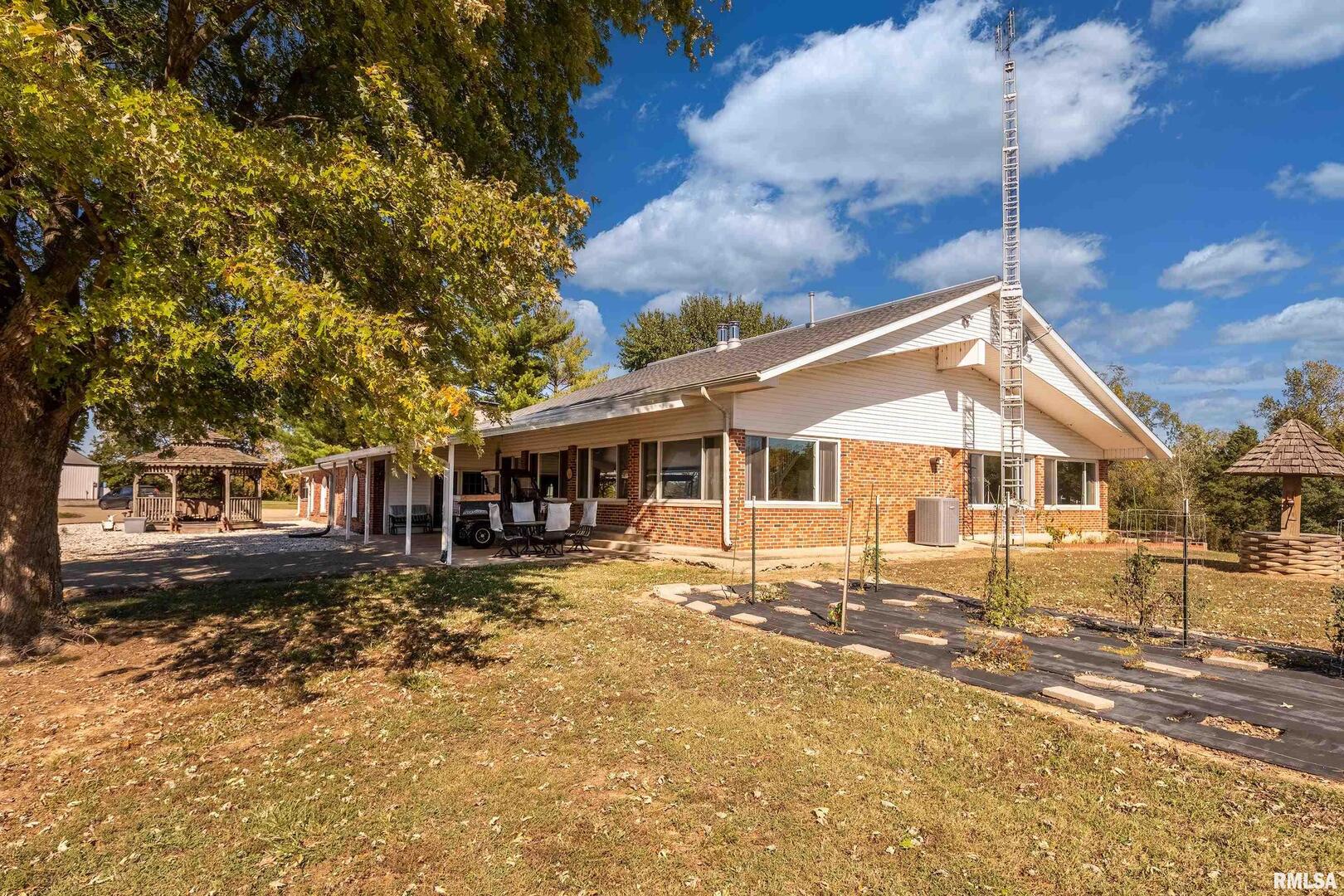 6694 Shamrock Road Tamaroa, IL 62888 - Photo 4 of 73