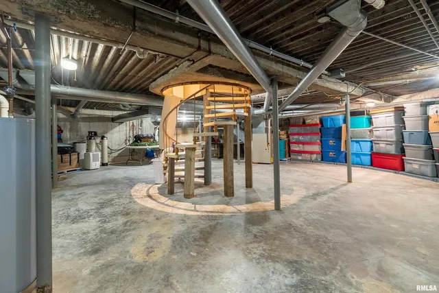 $575,000 | 6694 Shamrock Road, Tamaroa, IL 62888