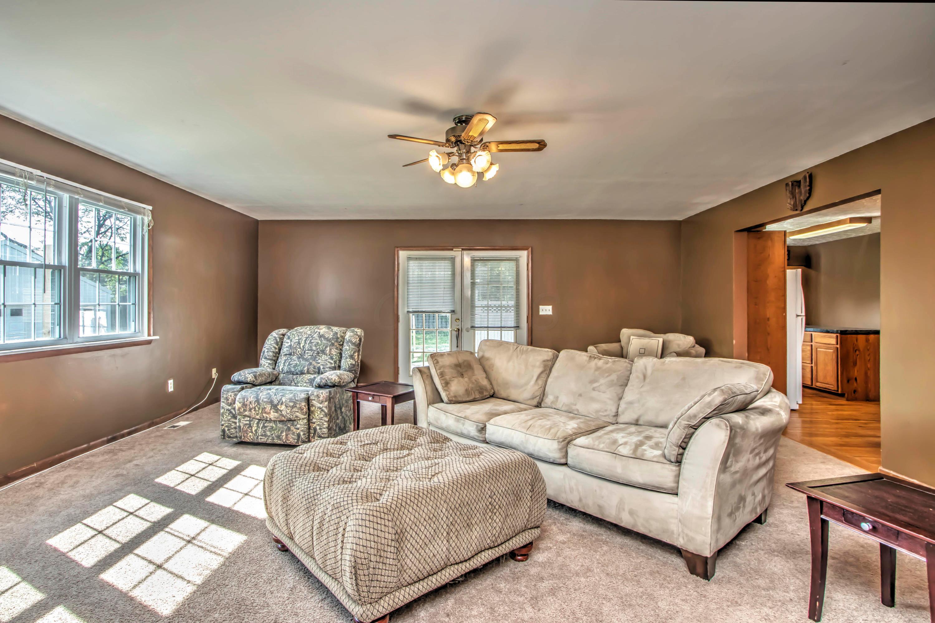 3601 Liberty Road Delaware, OH 43015 - Photo 5 of 43 Gallery Image 5