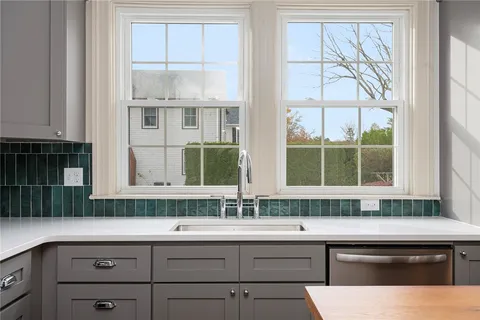 $899,000 | 296 Cole Avenue, Providence, RI 02906