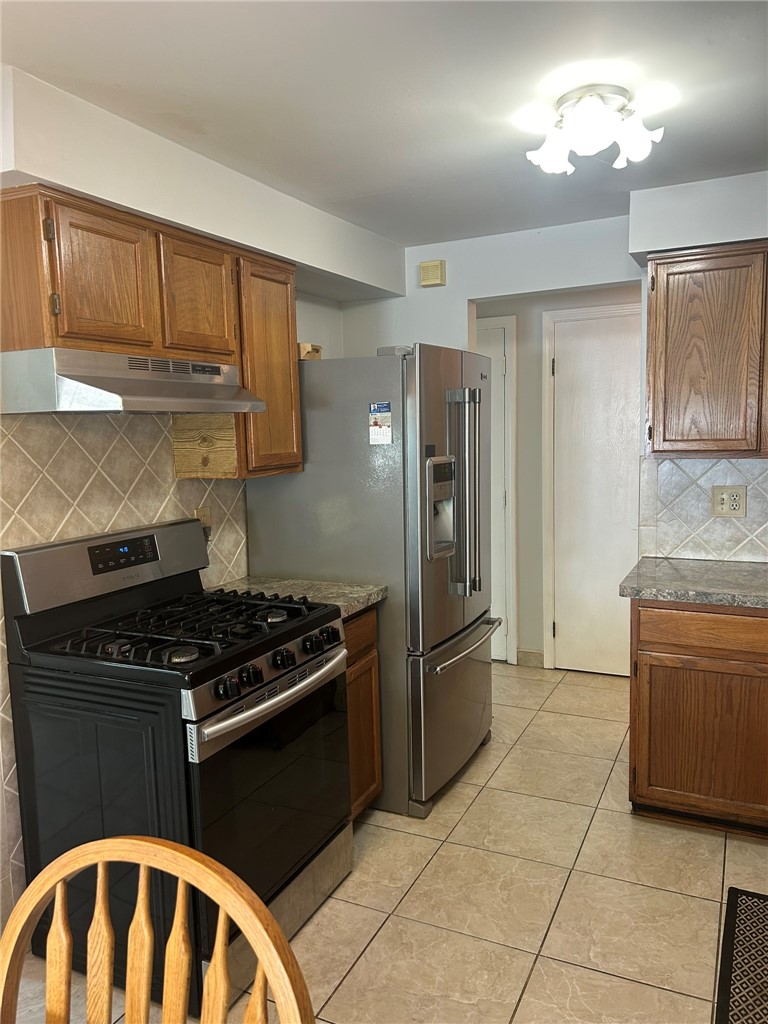 11 Walnut Circle Webster, NY 14580 - Photo 11 of 15