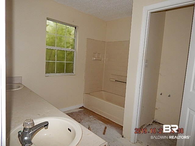 3497 Millry-Buckatunna Road Millry, AL 36558 - Photo 15 of 17 Master Bathroom