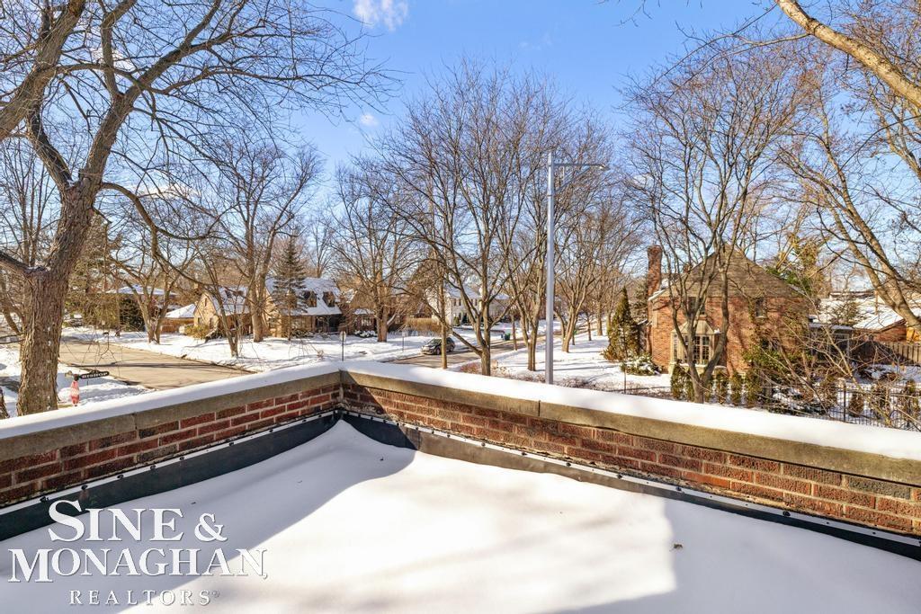 1264 Bishop Road Grosse Pointe, MI 48230 - Photo 29 of 59 50198814-1d80c42b-5039-48ae-8ef5-e485640f7c39.JPG