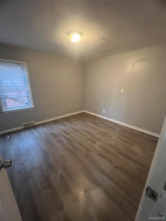 9599 Whitcomb Detroit, MI 48227 - Photo 20 of 38