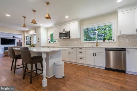 $695,900 | 103 Sassafras Drive, North Wales, PA 19454
