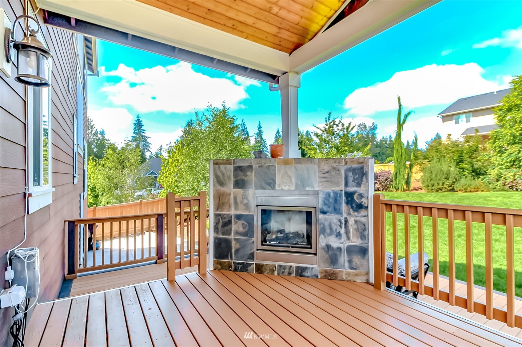 889 Lund Street Buckley, WA 98321 - Photo 18 of 40 a view of balcony with furniture and garden