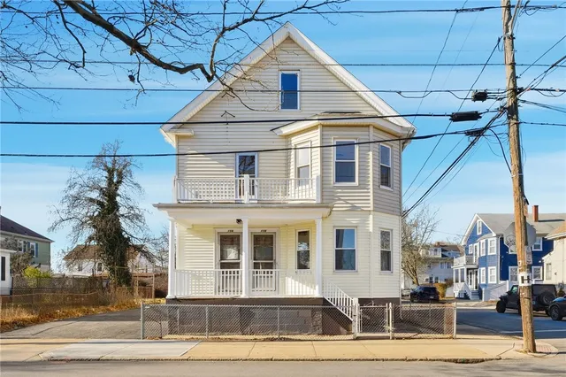 $625,000 | 116 Mt Pleasant Avenue, Providence, RI 02908