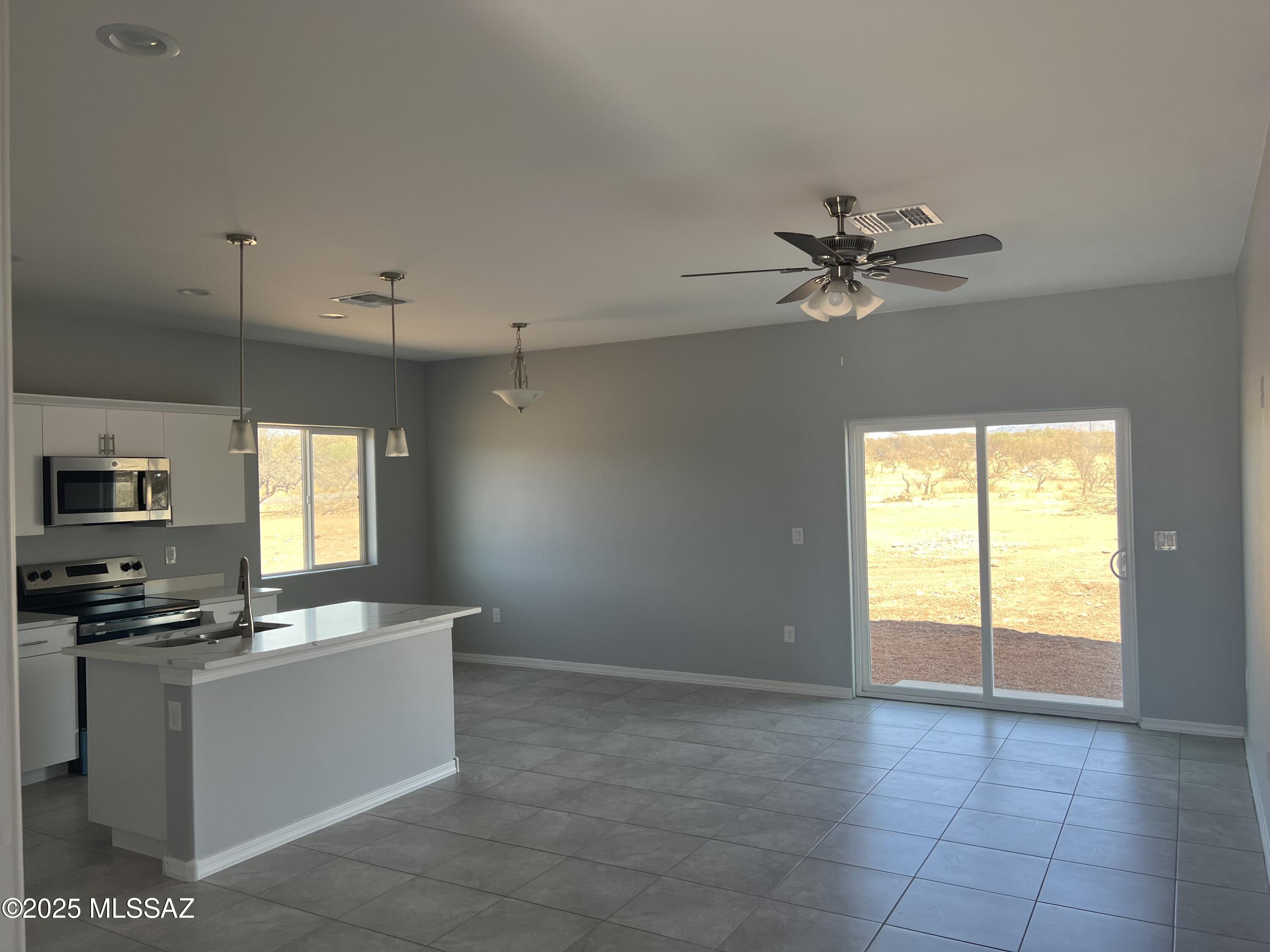 1852 Calle Las Cruces Rio Rico, AZ 85648 - Photo 9 of 29