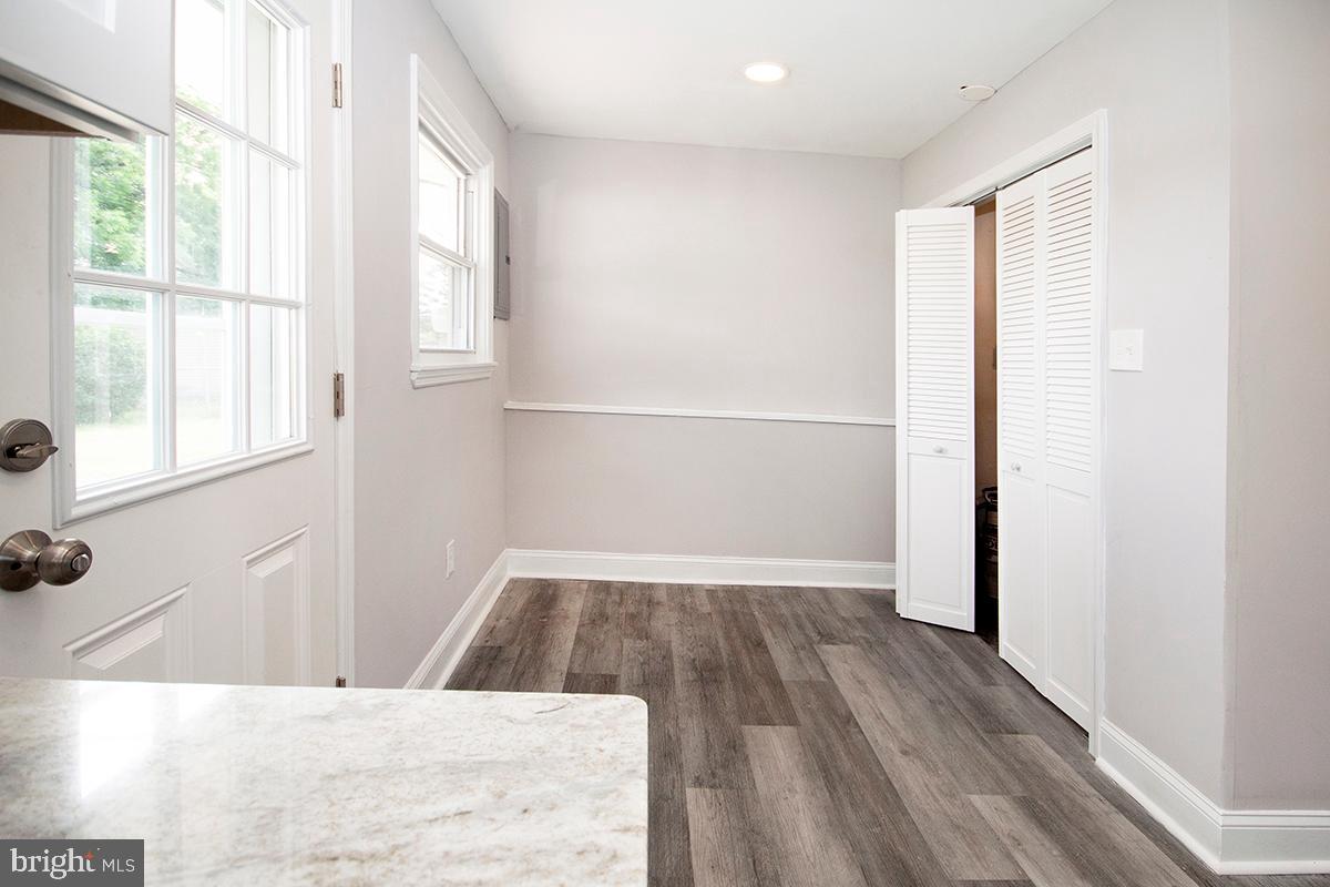 462 West Browning Road Bellmawr, NJ 08031 - Photo 11 of 33 Full View Of Eating Area; All New Floors!