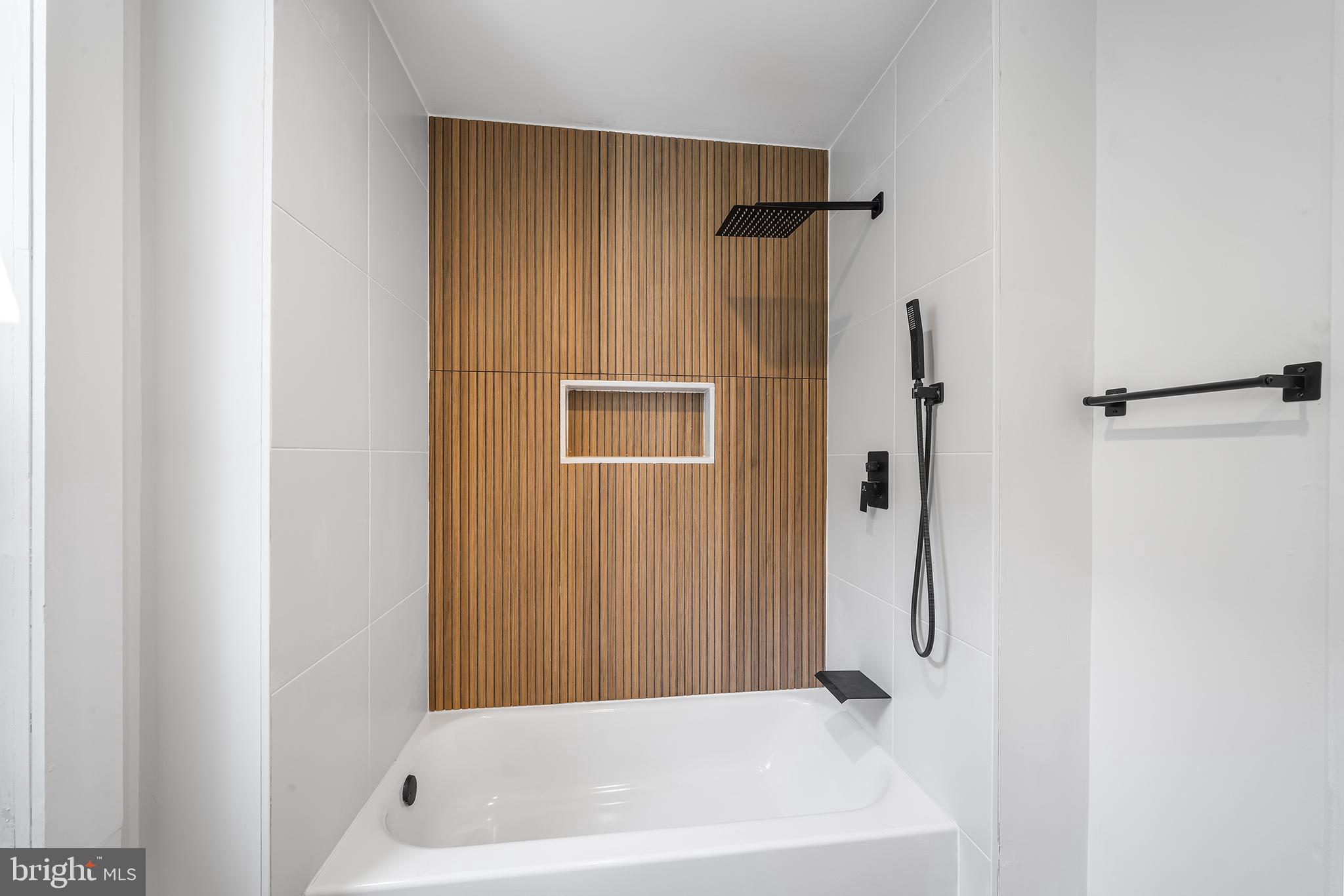 2115 Watkins Street Philadelphia, PA 19145 - Photo 19 of 25