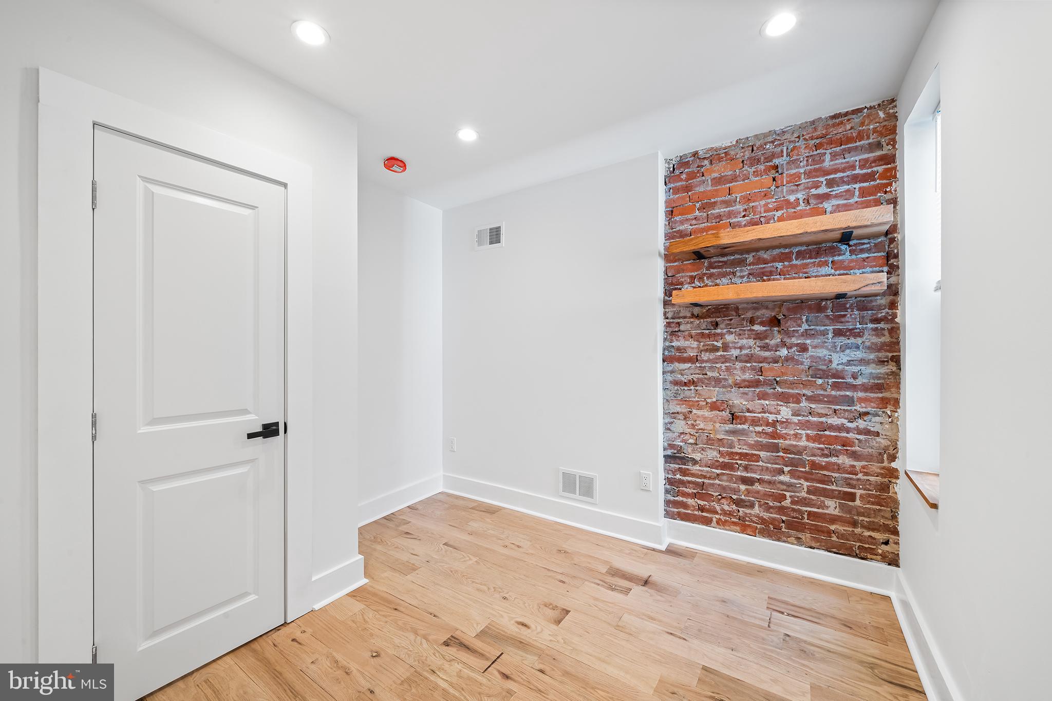 2115 Watkins Street Philadelphia, PA 19145 - Photo 20 of 25 2nd Bedroom