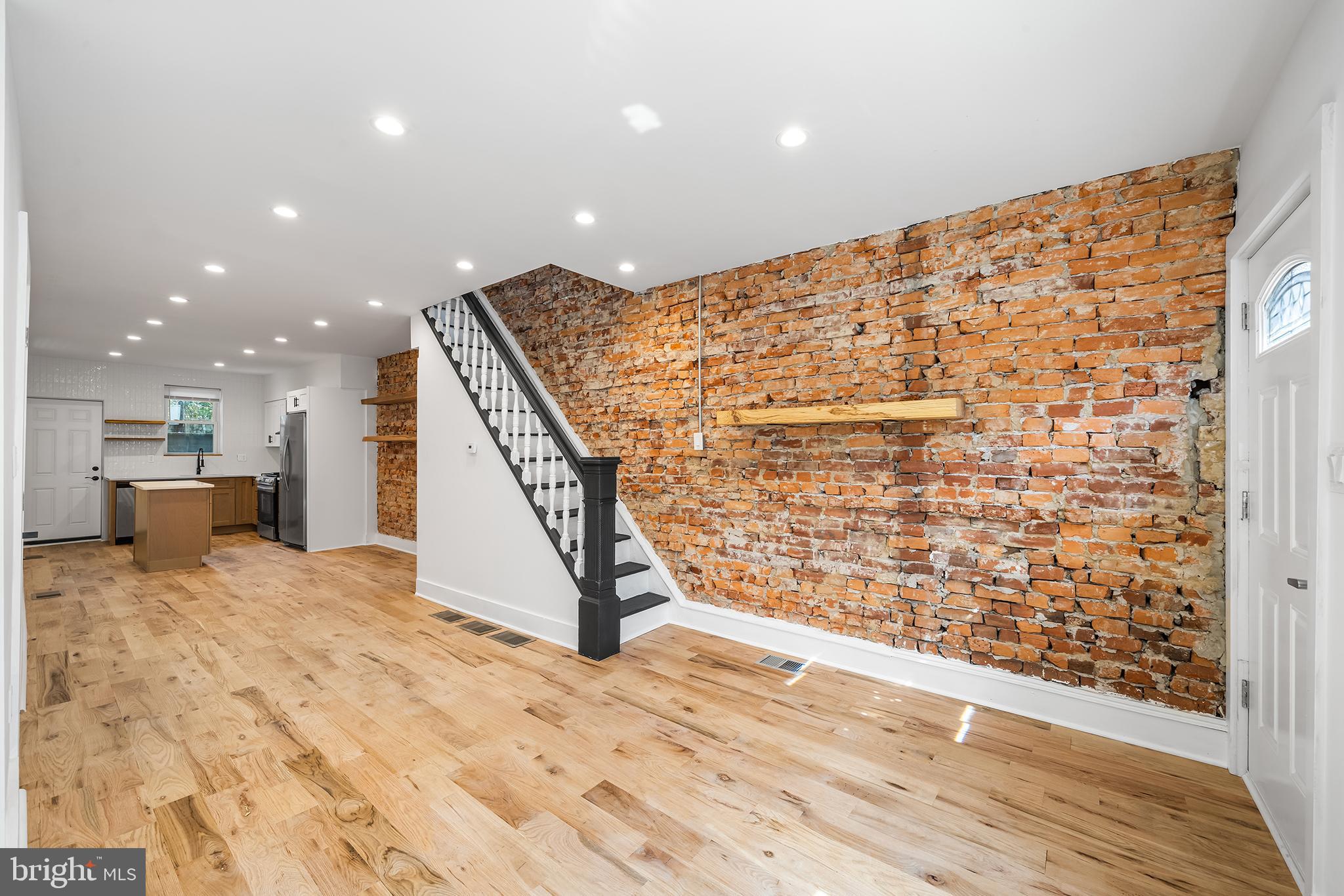 2115 Watkins Street Philadelphia, PA 19145 - Photo 2 of 25