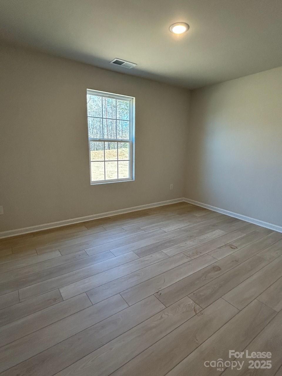 2533 Trollinger Drive Catawba, NC 28609 - Photo 11 of 27