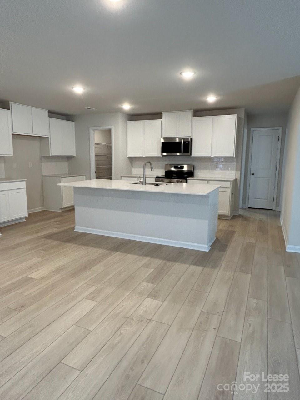 2533 Trollinger Drive Catawba, NC 28609 - Photo 4 of 27