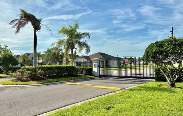 $2,500 | 2831 Village Pine Terrace, Orlando, FL 32833