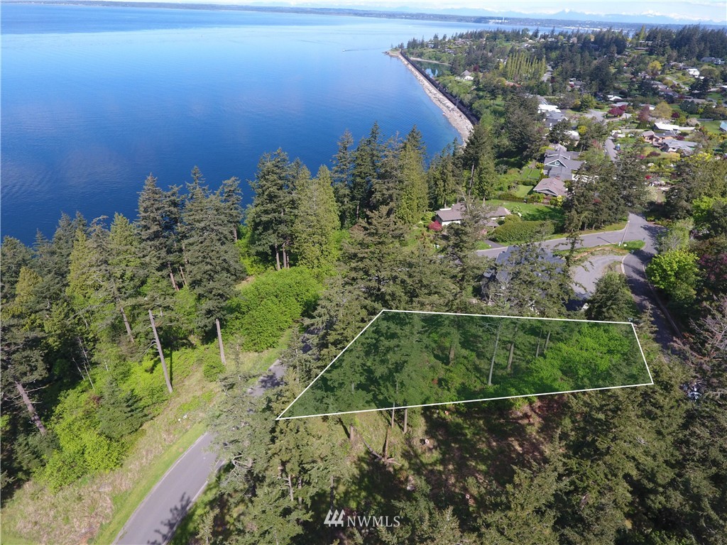704 Bayside Road Bellingham, WA 98225 - Photo 1 of 19