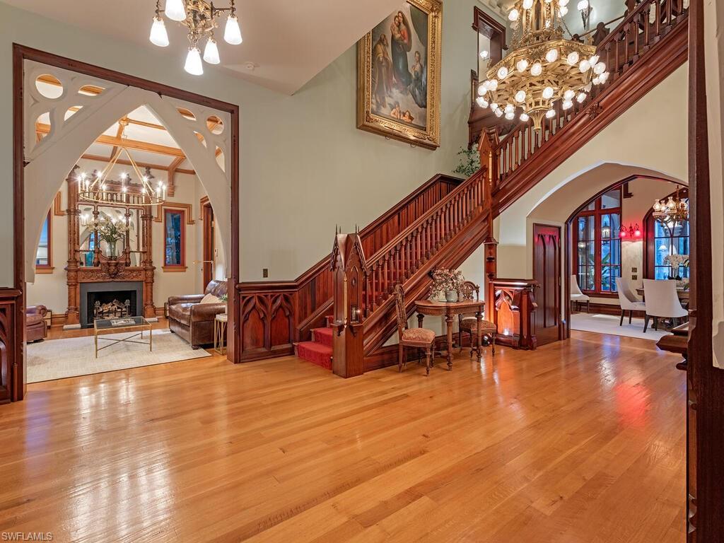 730 21st Avenue South Naples, FL 34102 - Photo 14 of 50