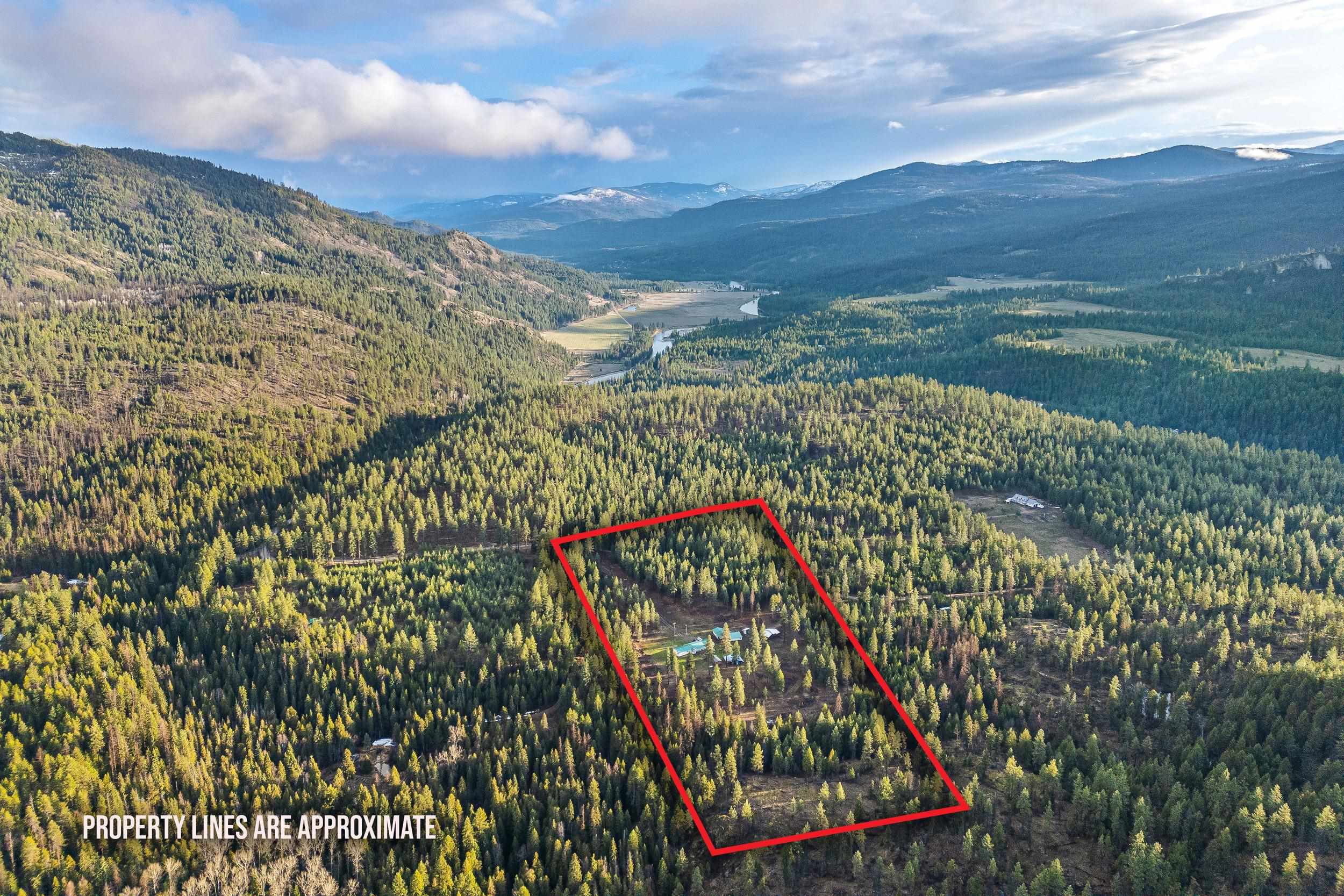 3714 Sand Creek Road, Unit B Kettle Falls, WA 99141 - Photo 4 of 50