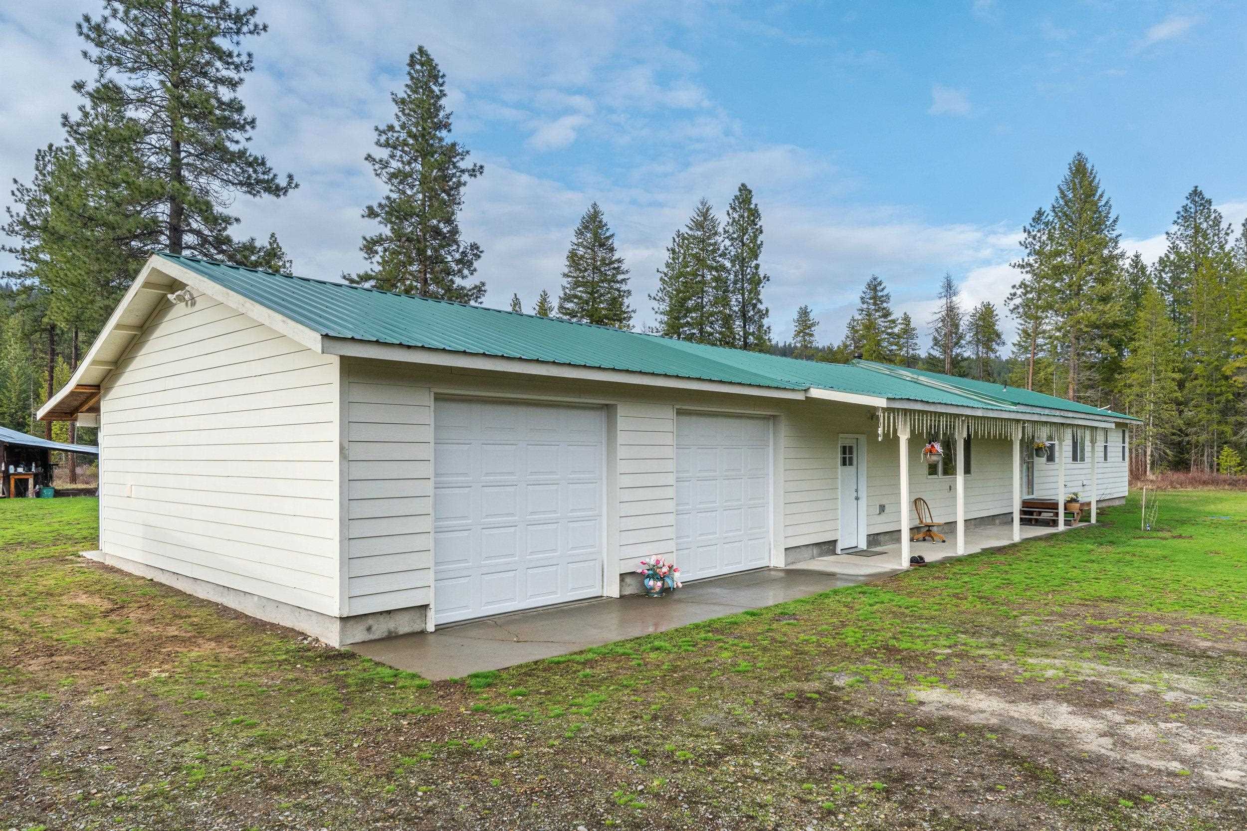 3714 Sand Creek Road, Unit B Kettle Falls, WA 99141 - Photo 7 of 50