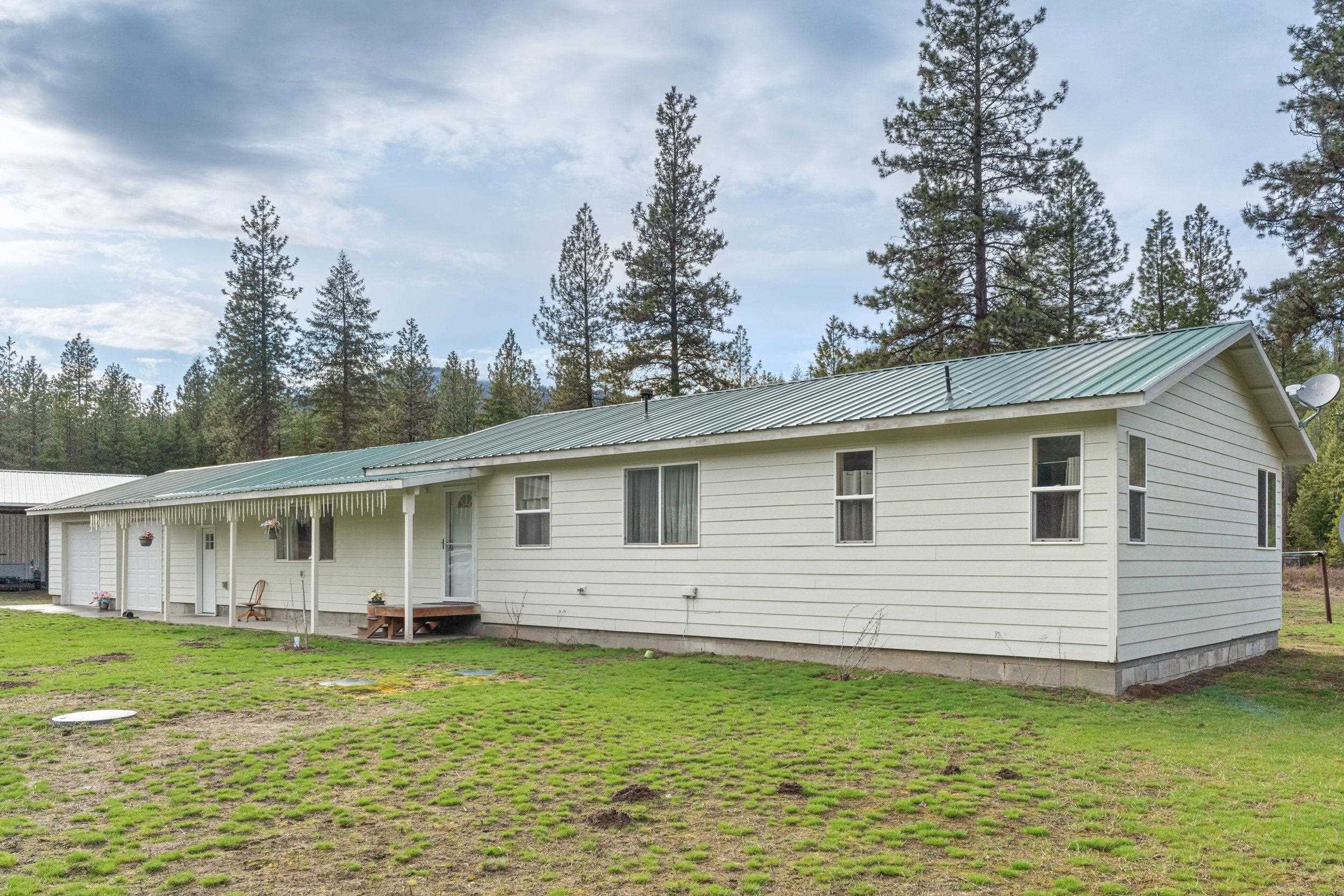3714 Sand Creek Road, Unit B Kettle Falls, WA 99141 - Photo 8 of 50