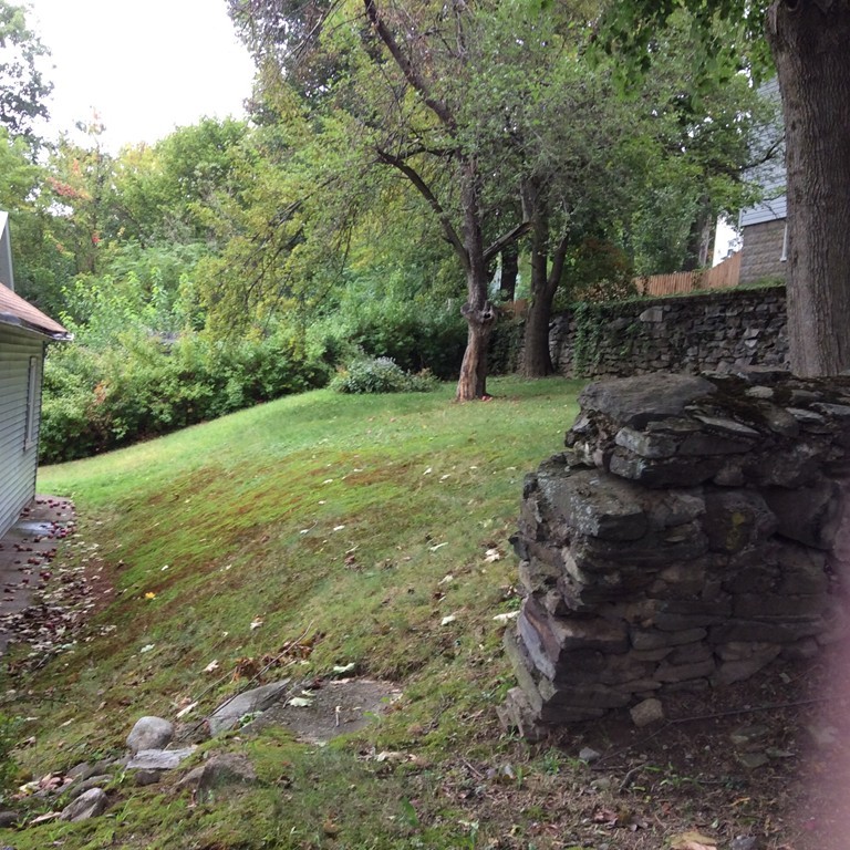 18 Proctor Street Worcester, MA 01606 - Photo 8 of 9 Gallery Image 8