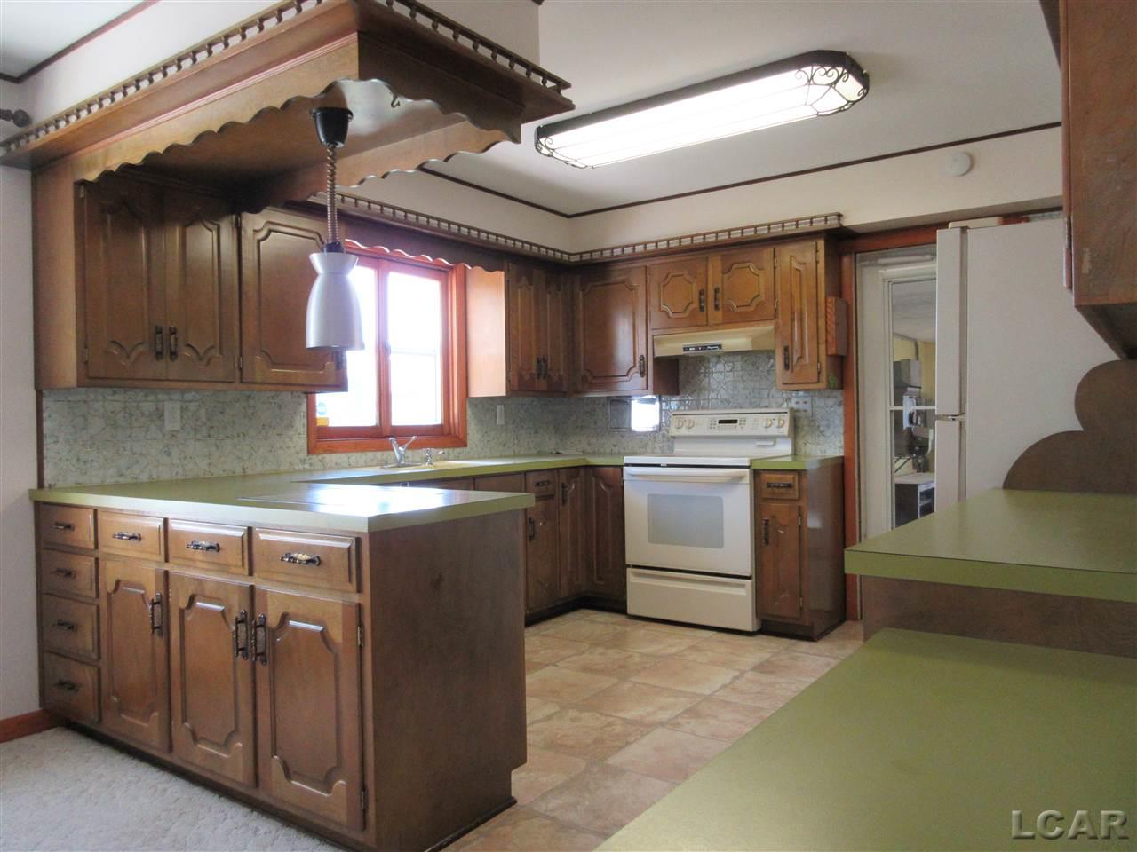4292 Kehoe Road Clinton, MI 49236 - Photo 14 of 44 12X12 KITCHEN