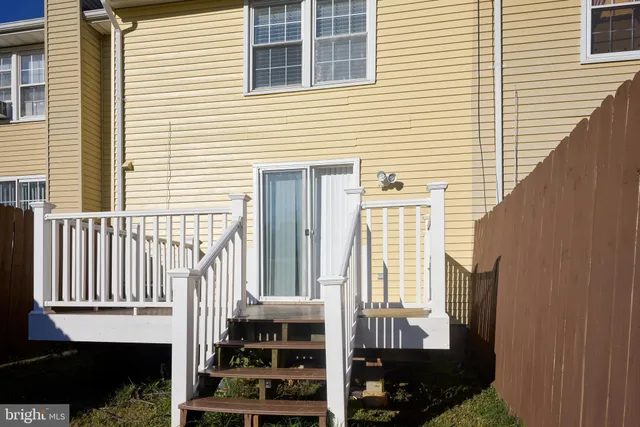 $280,000 | 4 Bantry Court, Baltimore, MD 21237