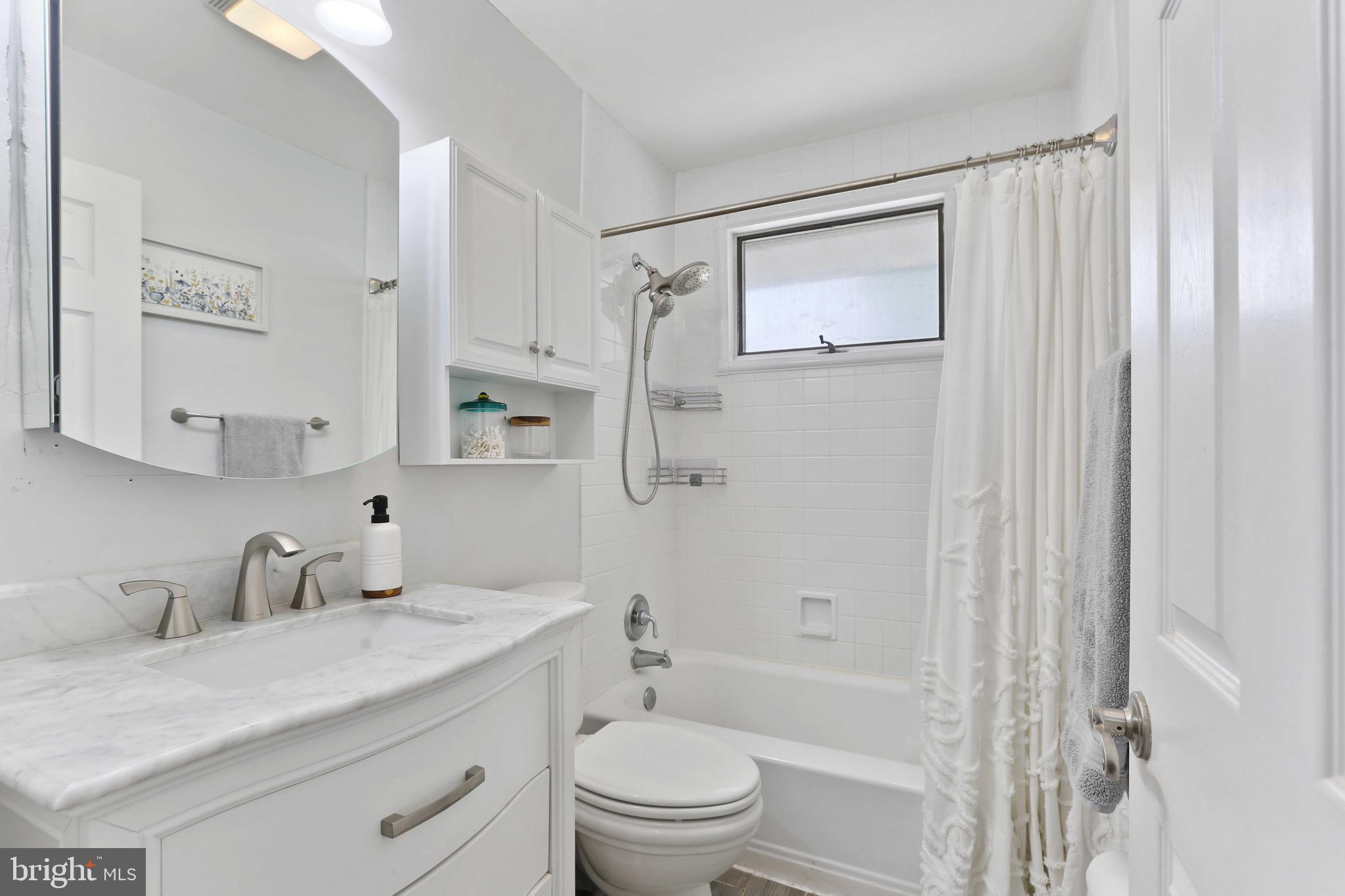 8425 Garden Road Pasadena, MD 21122 - Photo 19 of 36 Bathroom 1