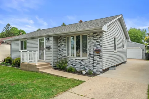 $349,900 | 1128 South 98th Street, West Allis, WI 53214