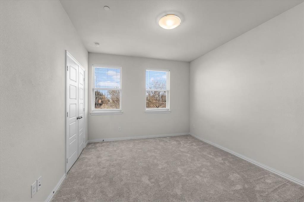 2000 Bethlehem Street Irving, TX 75061 - Photo 24 of 37