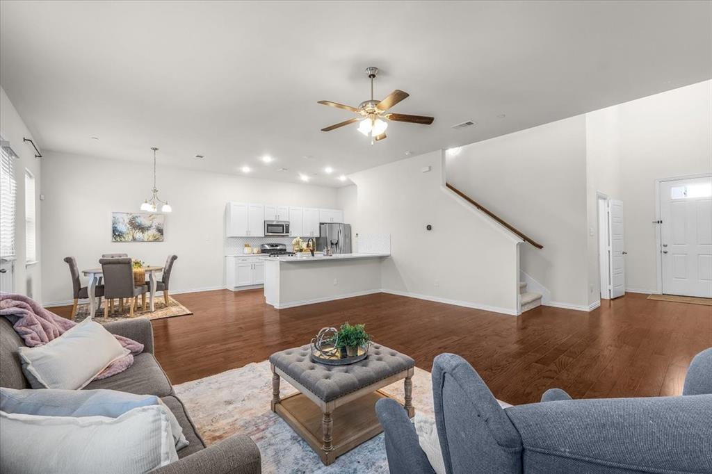 2000 Bethlehem Street Irving, TX 75061 - Photo 9 of 37