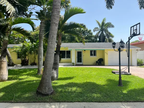 $5,000 | 620 Northeast 9th Avenue, Boynton Beach, FL 33435