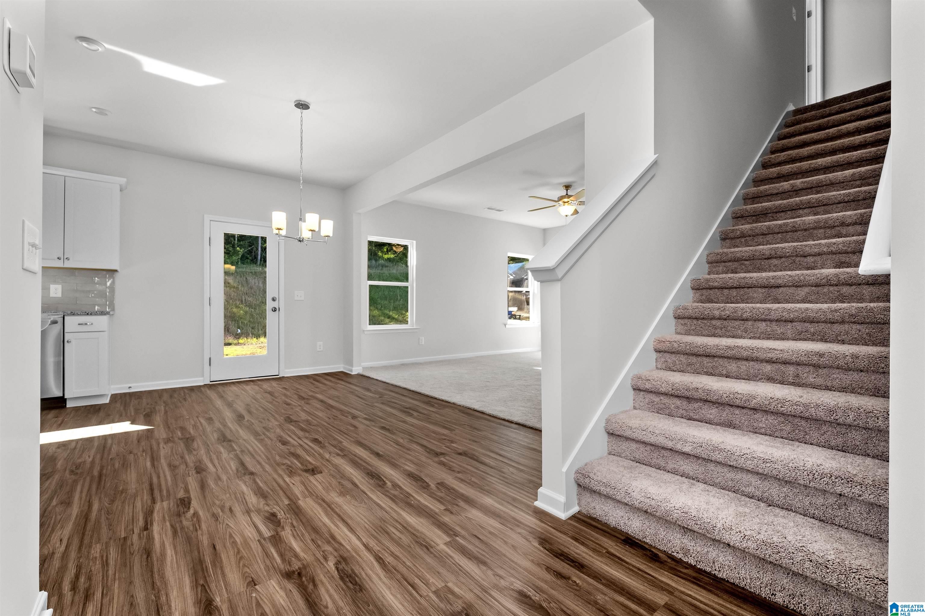 645 Ridge Circle Odenville, AL 35120 - Photo 6 of 20
