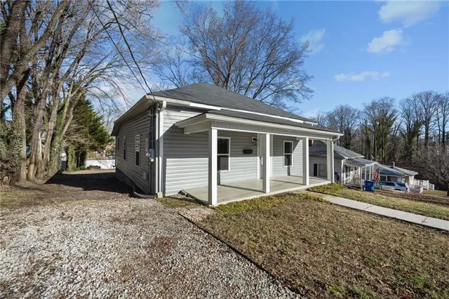 $194,000 | 311 East Lebanon Street, Mount Airy, NC 27030