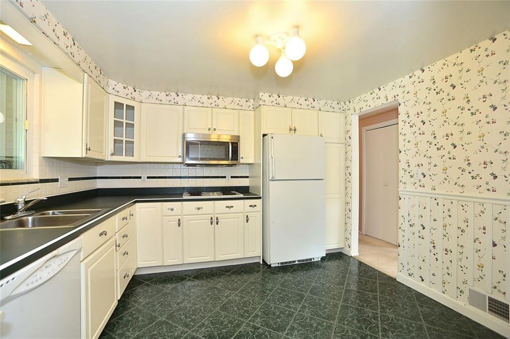 691 Kelso Road Pittsburgh, PA 15243 - Photo 8 of 18 This view of the kitchen shows the wall space whcih can accommodate a table and chairs.