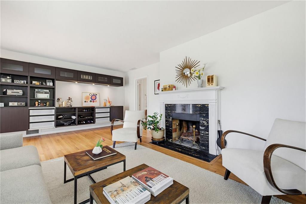 635 Willivee Drive Decatur, GA 30033 - Photo 4 of 28