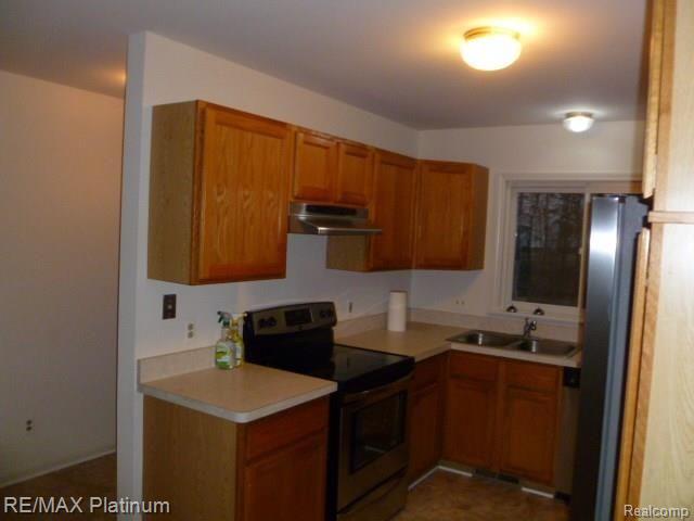 3356 Hooker Road Pinckney, MI 48169 - Photo 5 of 13