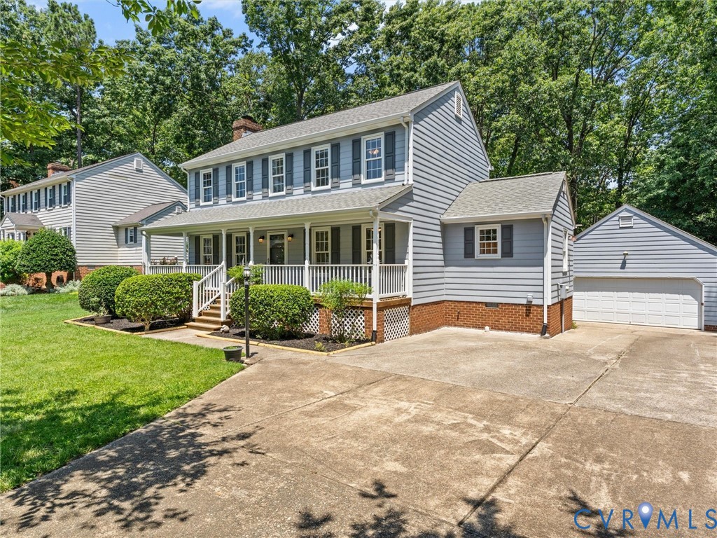 3524 Ludgate Road Chester, VA 23831 - Photo 5 of 44 Traditional-style home featuring gray siding, whit