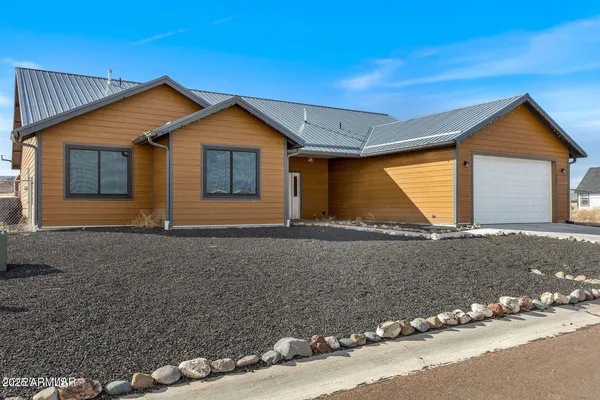 $433,000 | 465 West 4th Street, Eagar, AZ 85925
