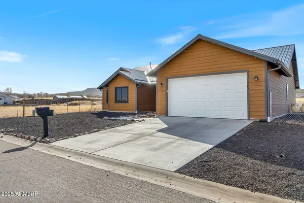$433,000 | 465 West 4th Street, Eagar, AZ 85925