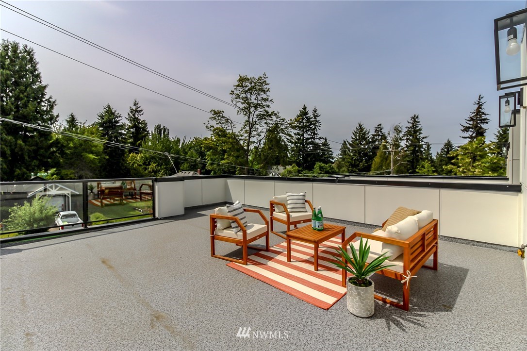 10406 2nd Place Southwest Seattle, WA 98146 - Photo 24 of 38